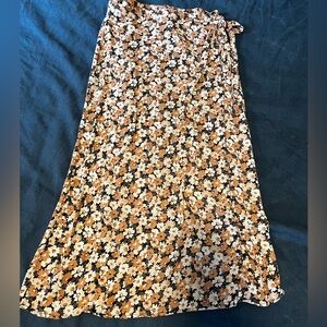 URBAN Romantics Floral A-Line Skirt - Black and Tan